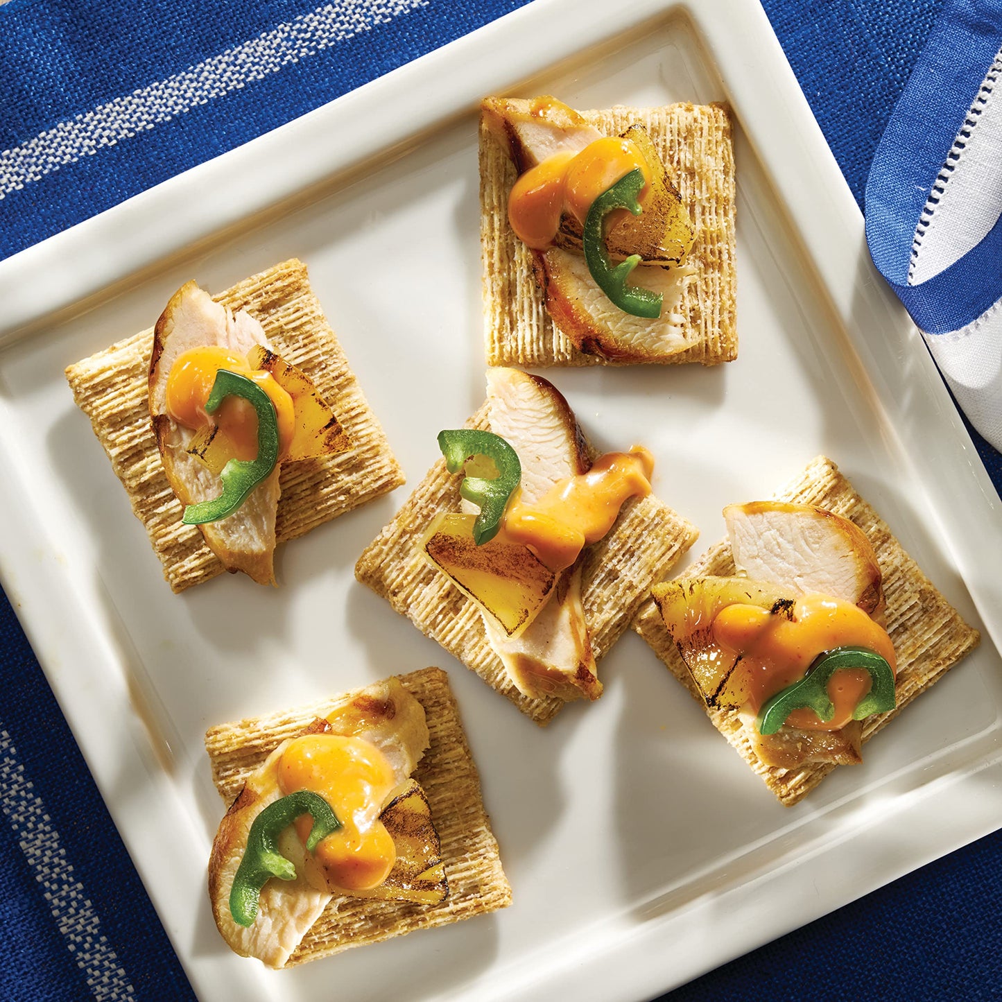 Triscuit Whole Grain Wheat  ers, Smoked Gouda Flavor, 8.5 oz Pack of 6, Perfect for Lunch Snacks
