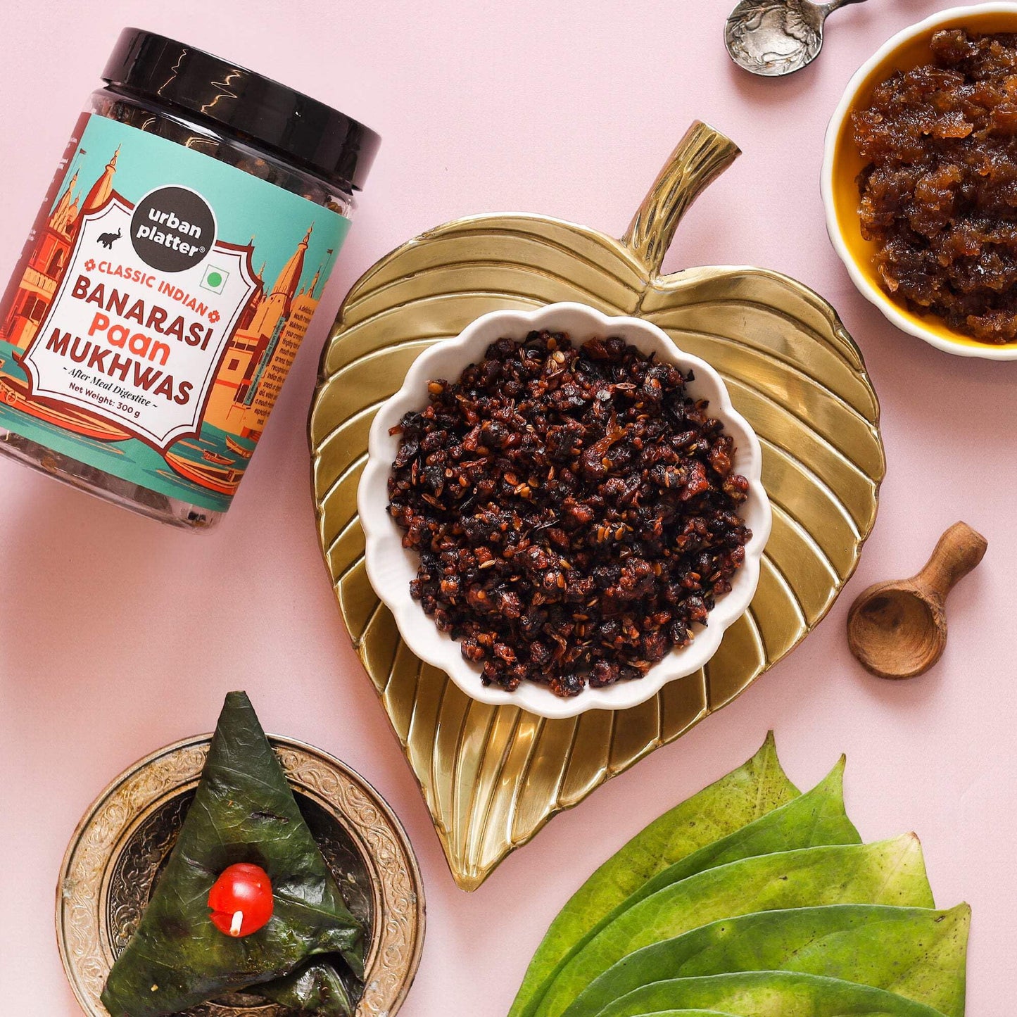 Urban Platter Banarasi Paan Mukhwas | 10.58 Oz (300G) | Traditional Indian Mouth Freshener | Refreshing After-Meal Digestive | Sweet, Aromatic & Flavorful Blend | Vegan & Travel-Friendly Snack