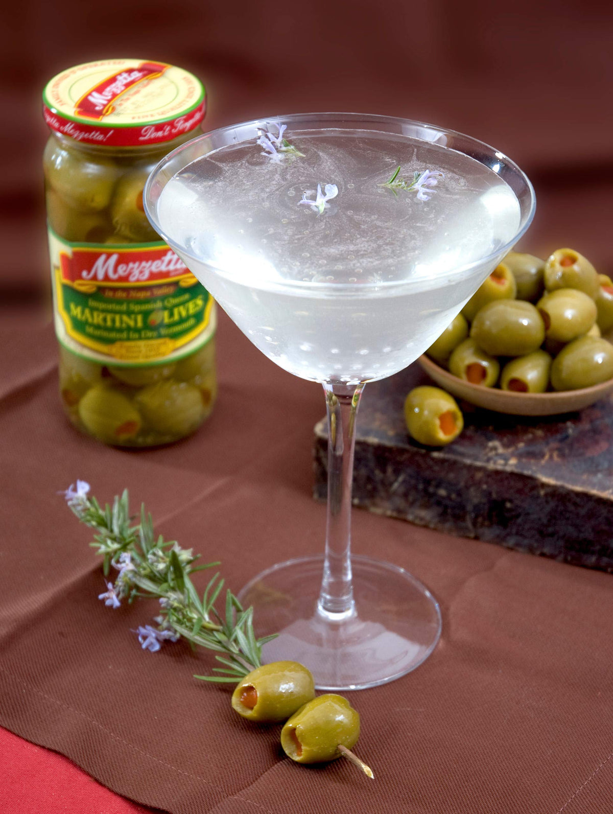 Mezzetta Spanish Queen Martini Olives, Marinated with Dry Vermouth, 10 oz