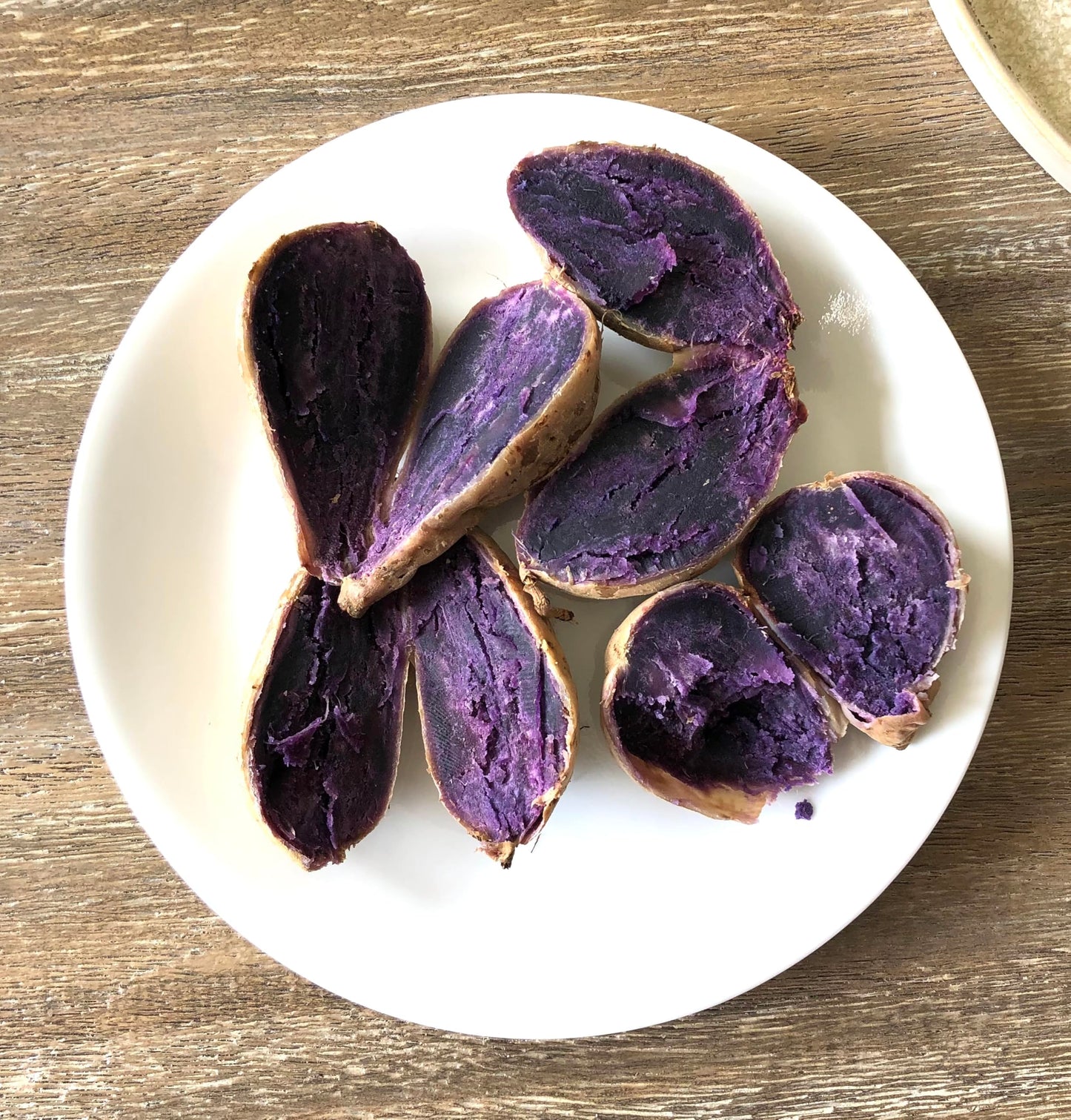 Generic 2 lbs Fresh Okinawan Purple Sweet Potatoes - White Skin, Vibrant Purple Flesh, Grown in Hawaii