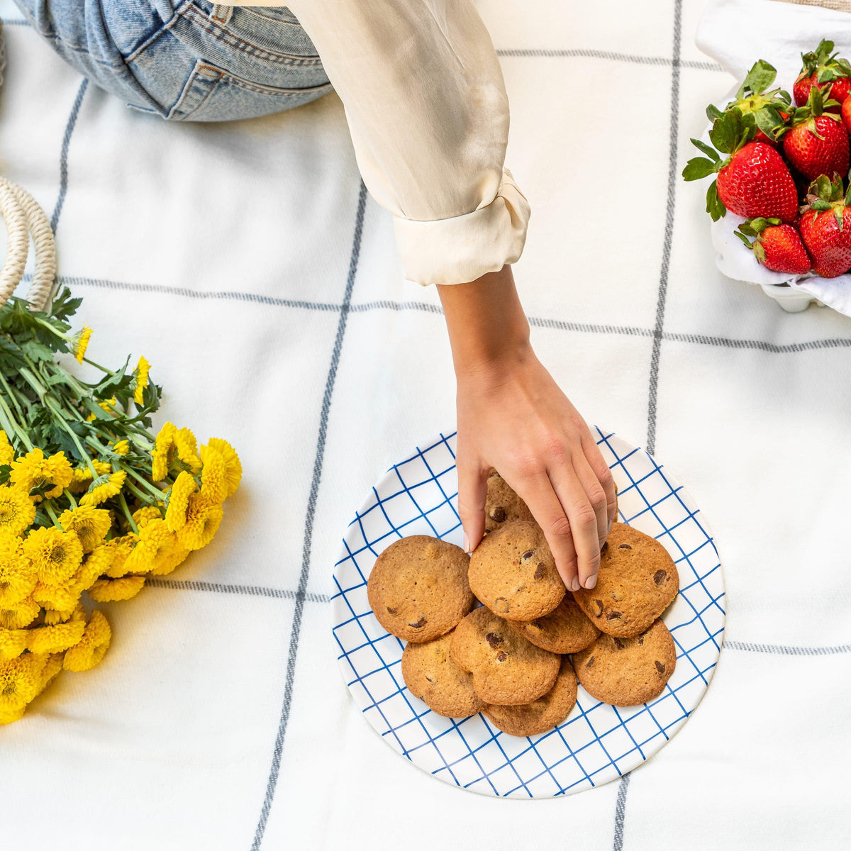 Tates Bake Shop Salted Caramel Chocolate Chip Cookies, 6.5 oz