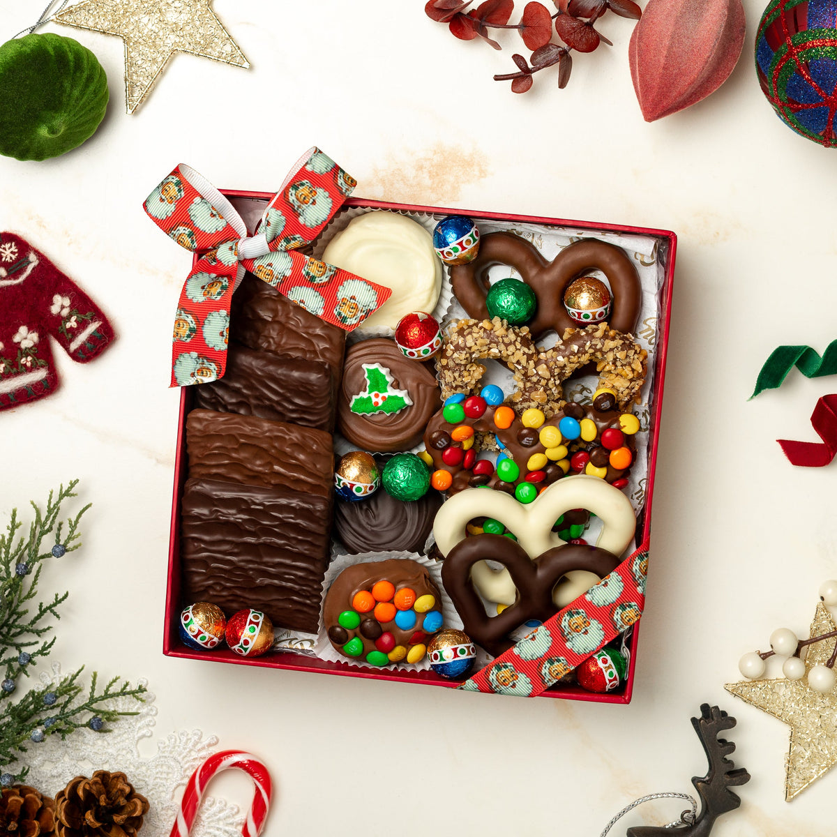 Christmas Pretzel, Graham & Oreo Assortment Box