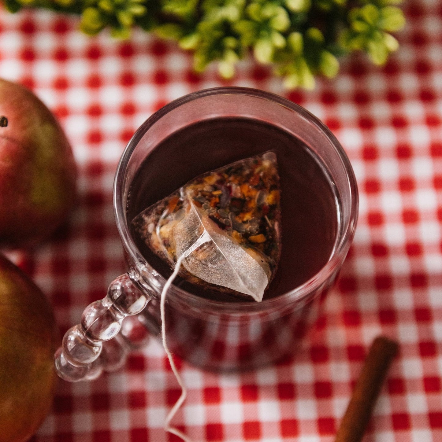 Apple Picking Herbal Tea | apple, cinnamon, and hibiscus