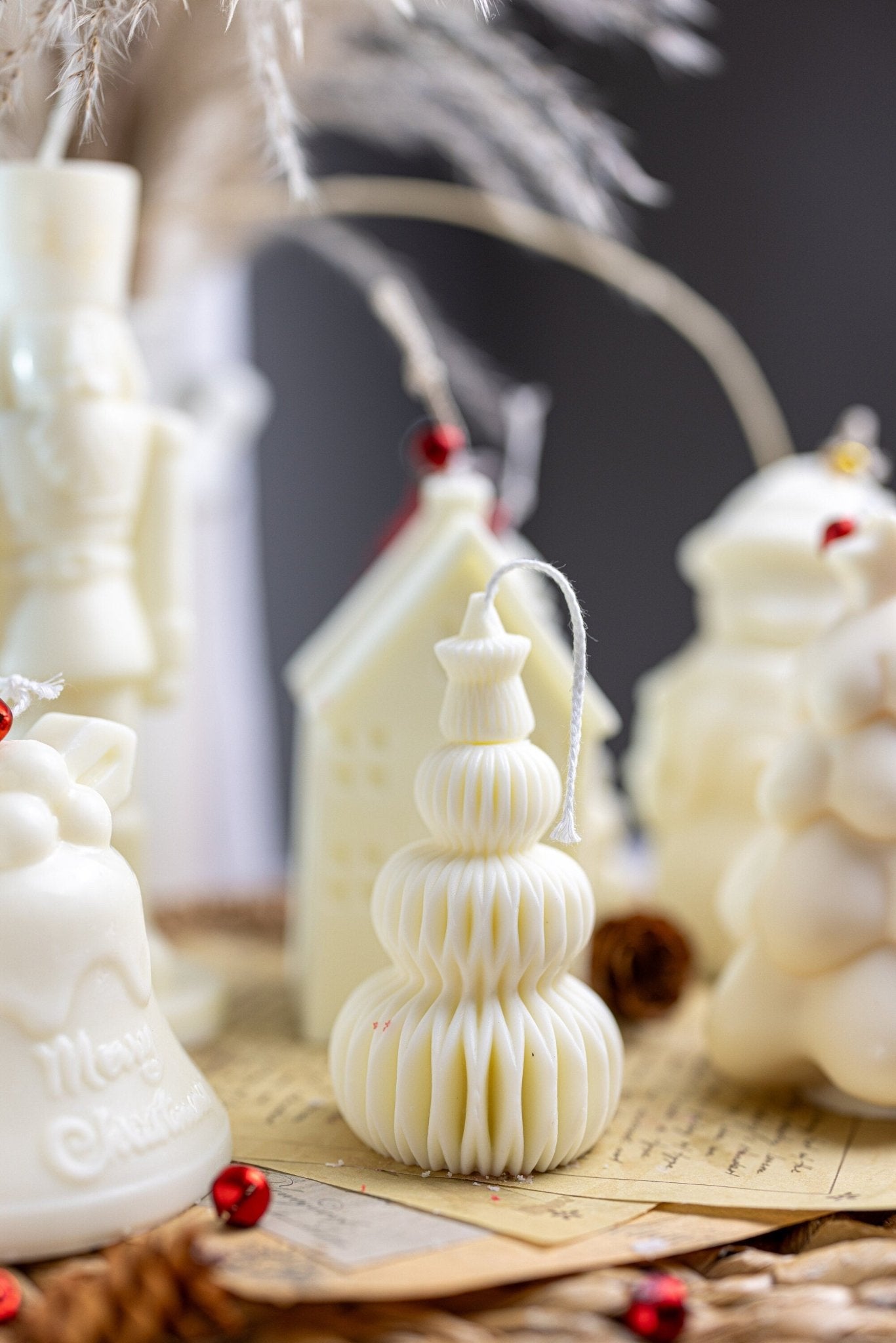 Small Layered Candle – Handmade Soy Wax Holiday Candle for Christmas, Gifts & Cozy Home Decor