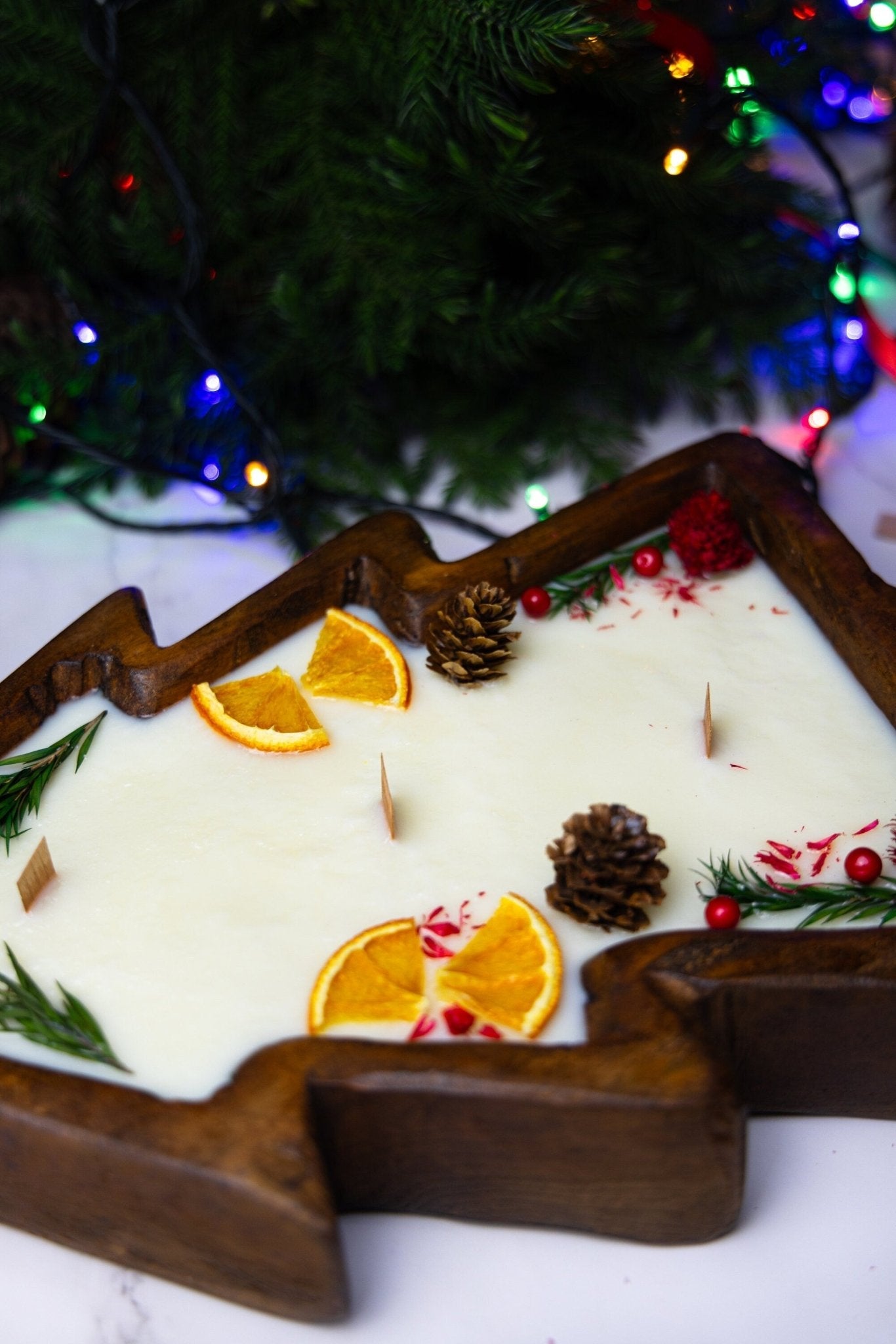 Large Christmas Tree Wooden Dough Bowl Scented Candle – Handcrafted Soy Wax Holiday Decor & Gift