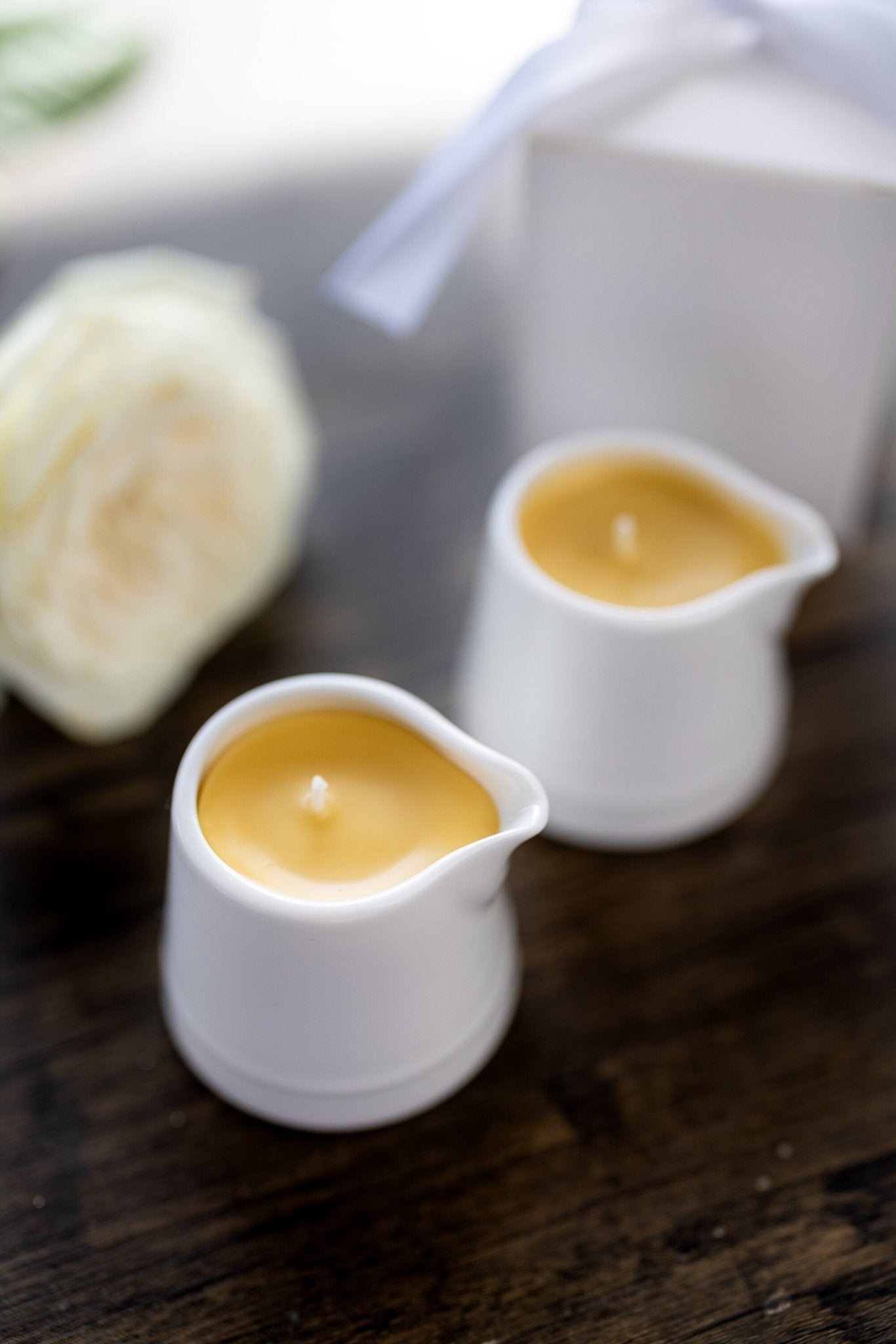 Organic Soy Wax Massage Candle with Essential Oils - Relaxation & Aromatherapy