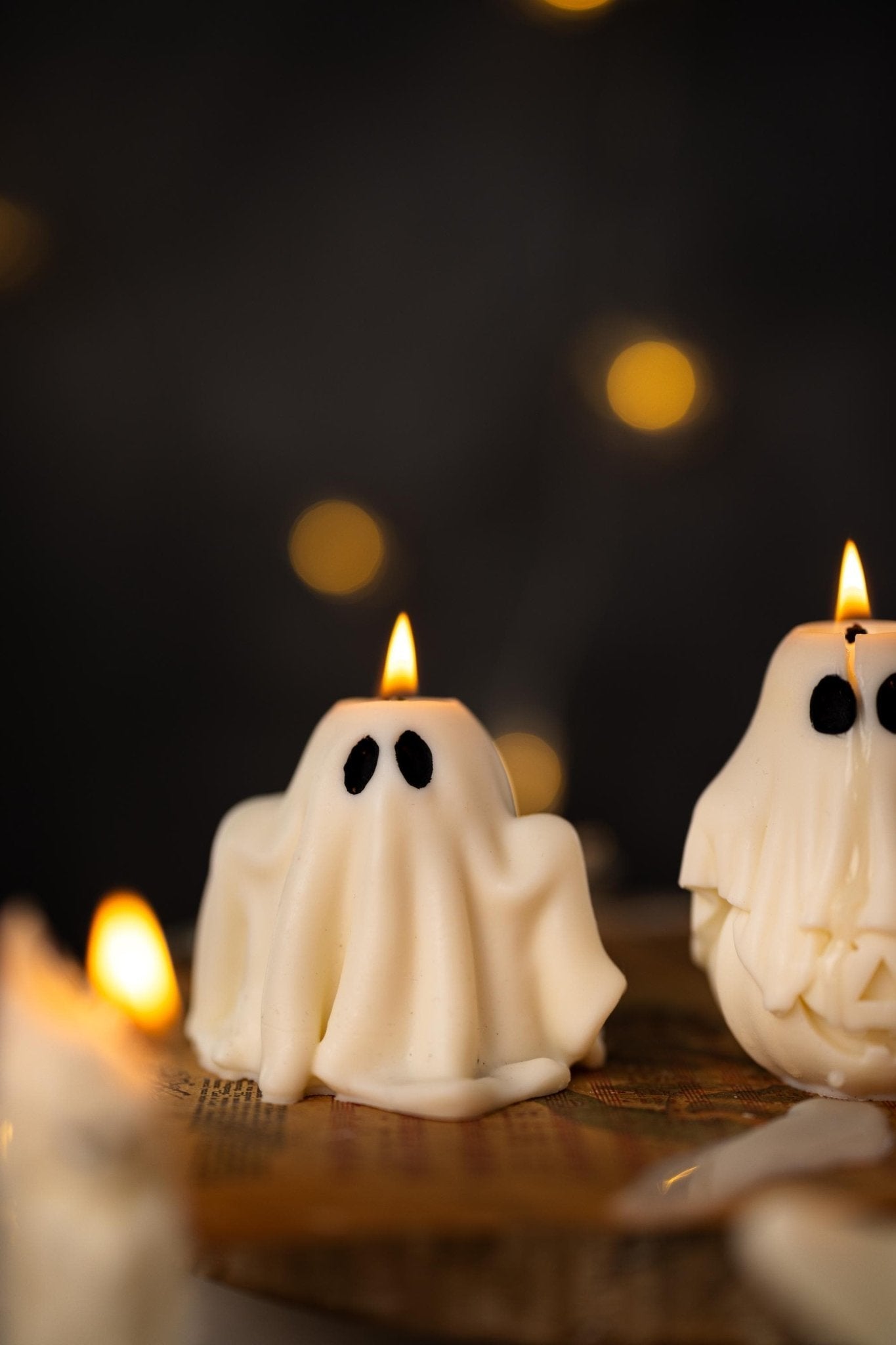 Ghost Candles – Spooky Halloween & Autumn Decor