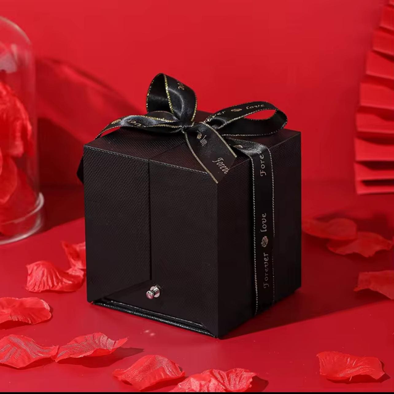 Elegant Red & Black Rose Flower Gift Box | Perfect for Mother's Day & Valentine's